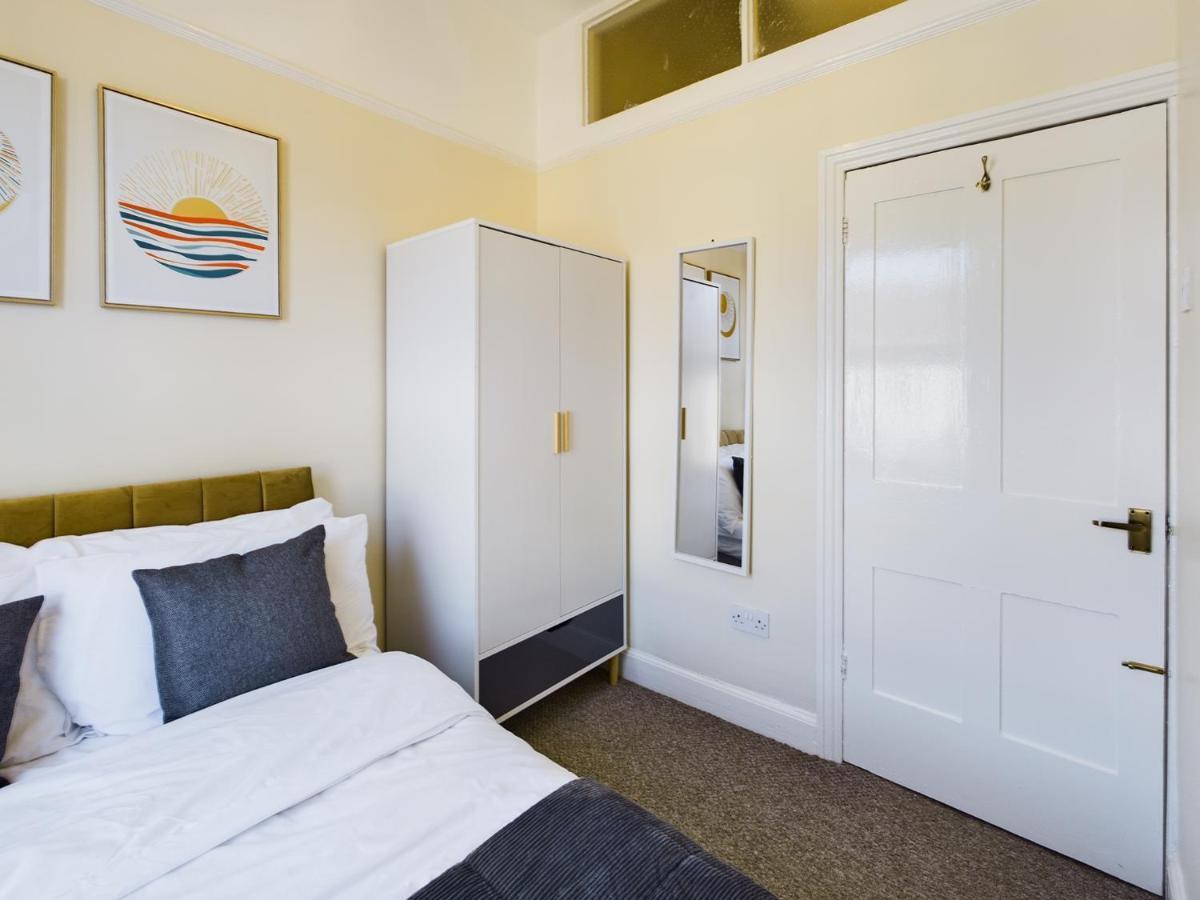 Modern 5 Bedroom House Near Lark Lane Liverpool Luaran gambar